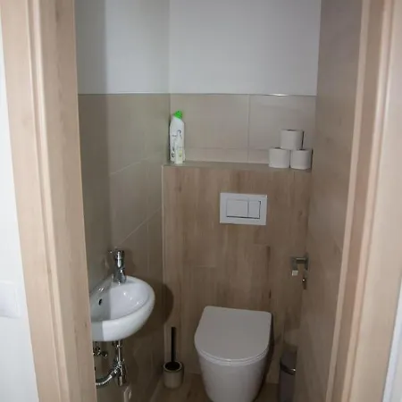 Miki Apartment *